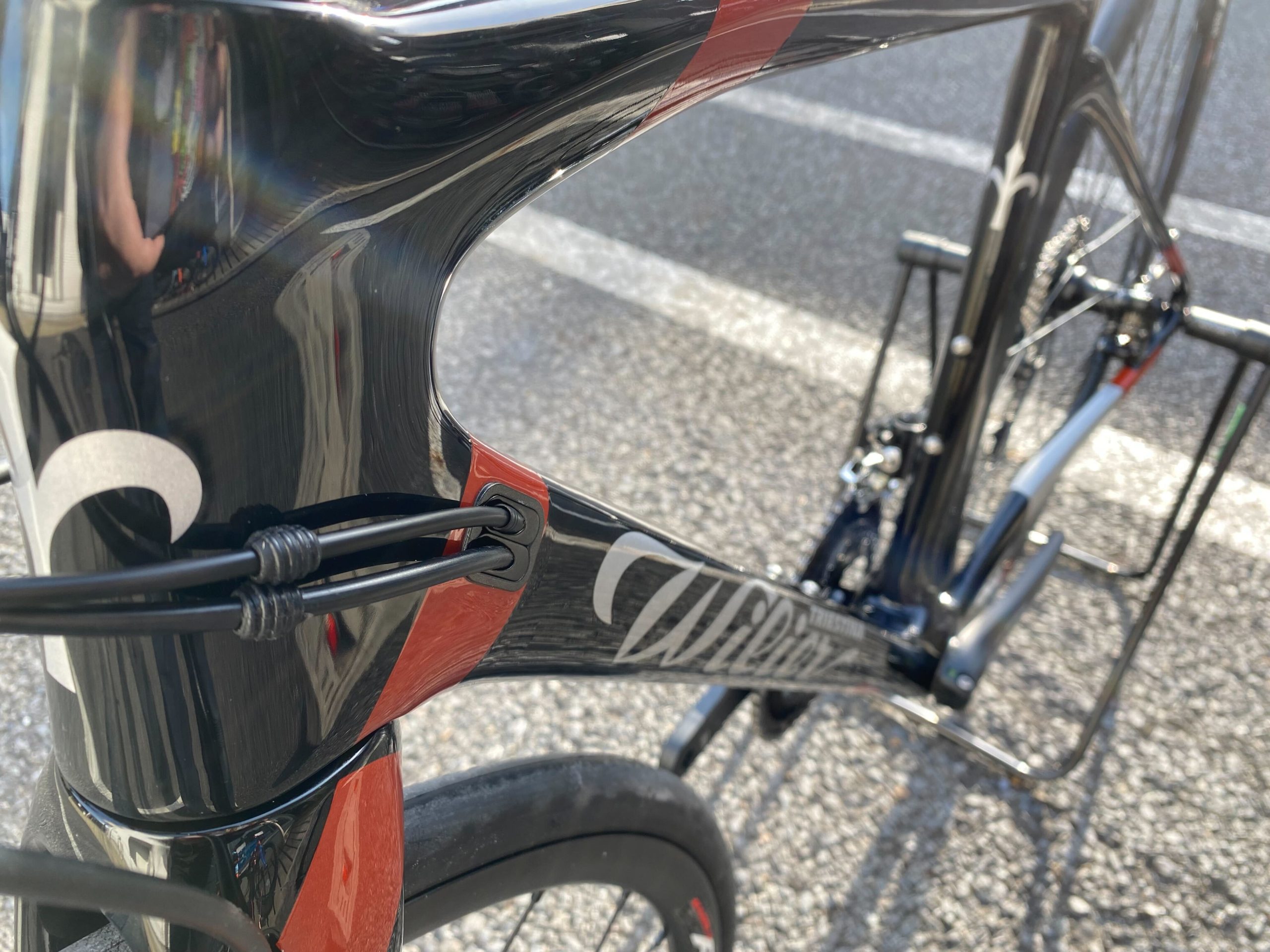 新色入荷！ WILIER GTR TEAM DISC105 | スポーツバイクファクトリー 