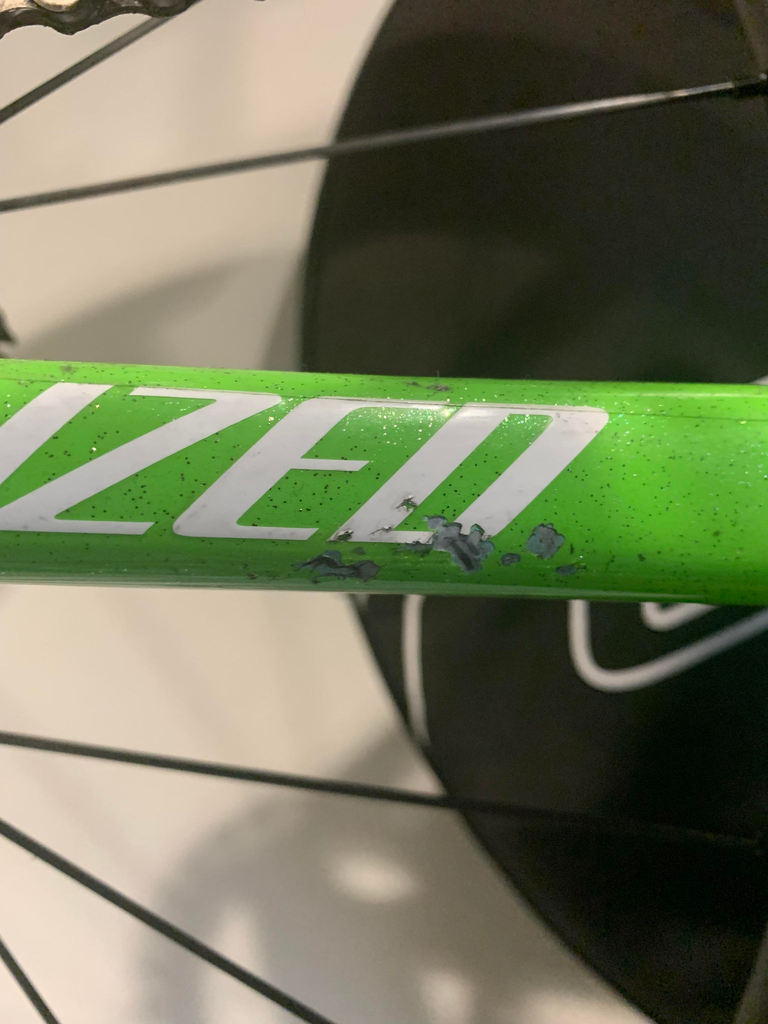 傷がこんなにきれいに！カーボンドライジャパン塗装サービス